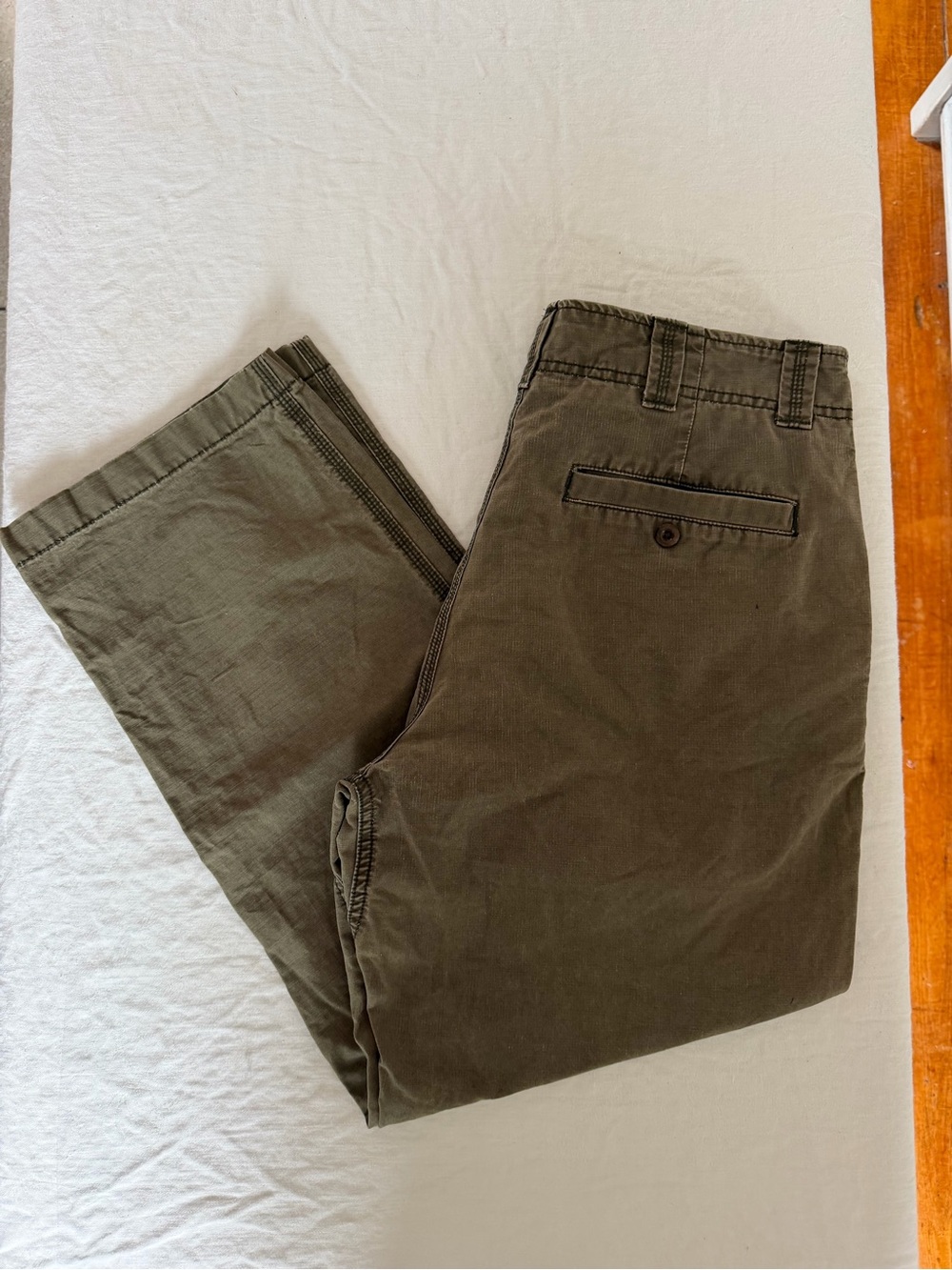 Men’s Vintage LL Bean Green Army Style 100% Cotton Chino Size 35/30